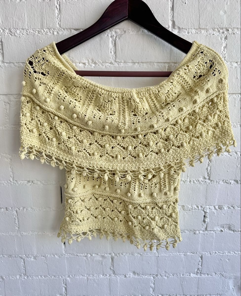 Zara Tops: Zara Stricktop mit Off-Shoulder-Ausschnitt / Gr. M – Gebraucht aus Bern von Fraeuleinhonig