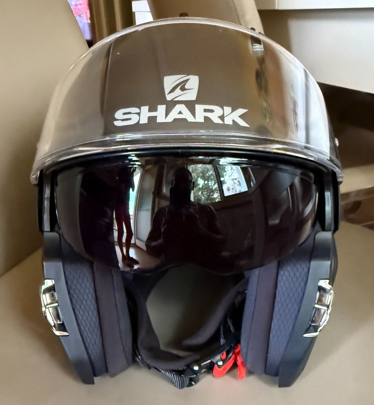 Helme & Visiere: Casco Modulare Shark EVO-GT con accessori – Gebraucht aus Chur von gio_pf9n 4