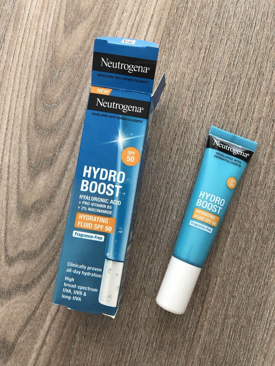 Neutrogena Cura del viso: Neutrogena Hydro Boost Fluide Hydratant FPS 50 - Neuf! – Nuovo e nell'imballaggio originale da Delémont venduto da bou_26