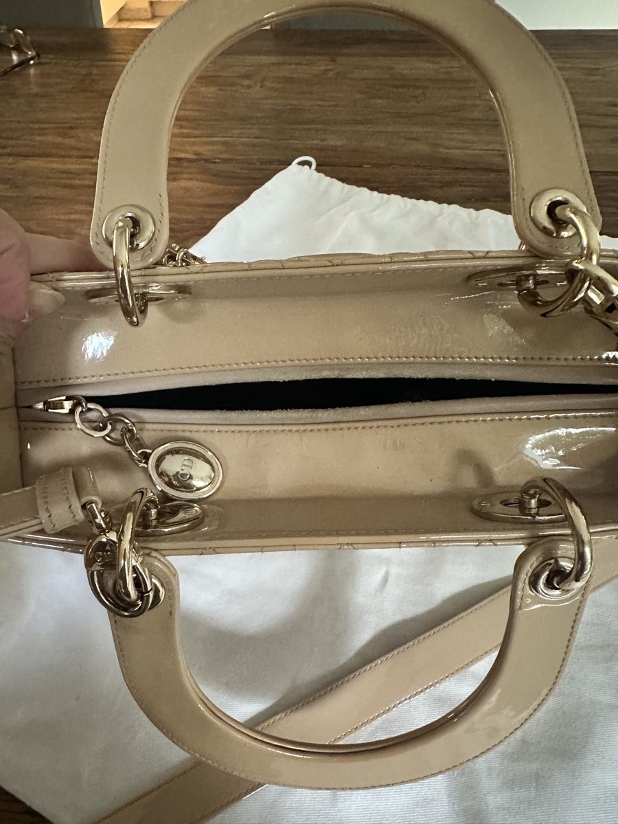 Dior Sacs femmes: Christian Dior Lady Dior Medium – D'occasion à Zürich par shoppingmandy 6