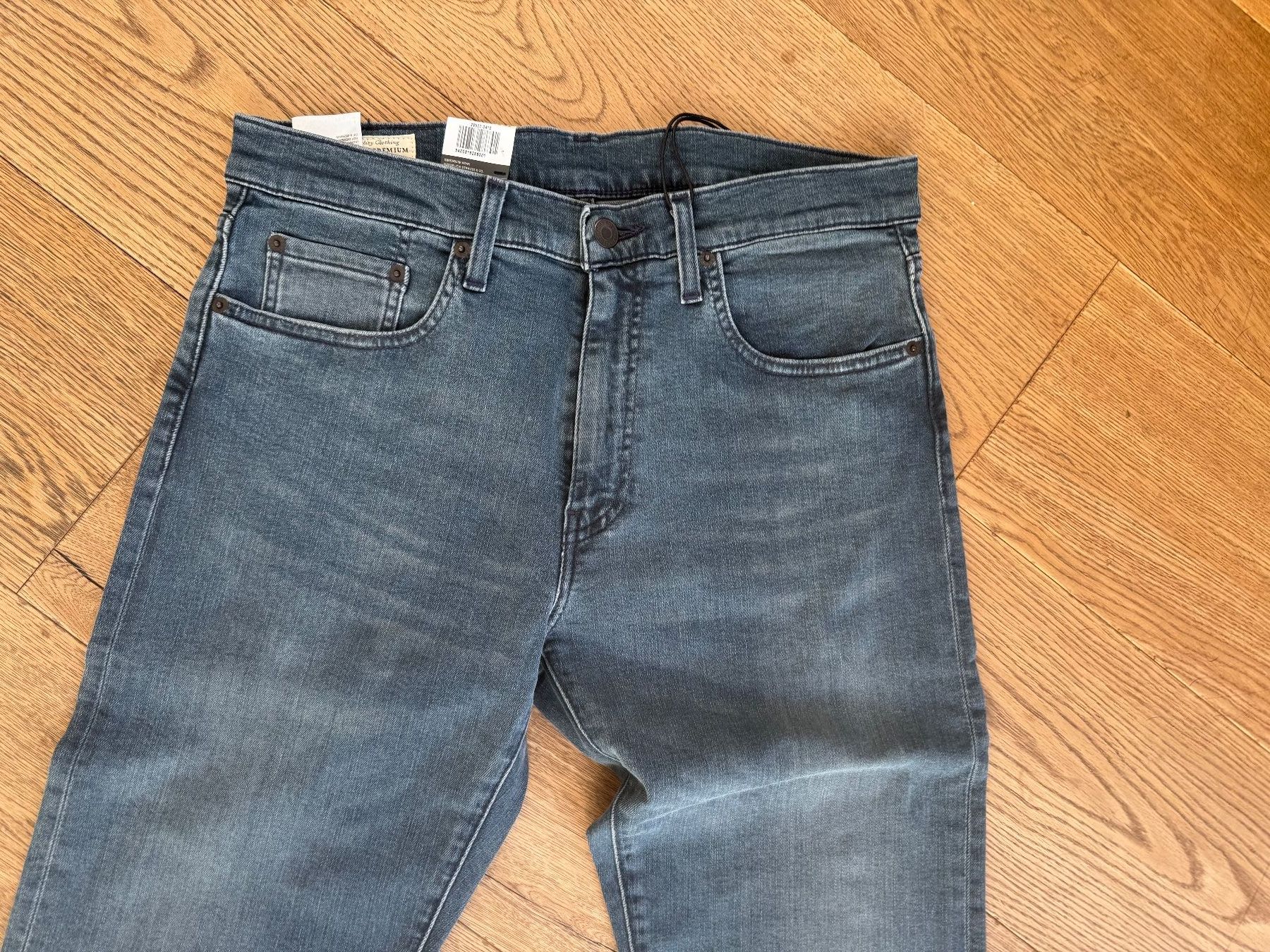 Jeans: Jeans, Levis 502 **NEU**  31/34 regular taper – Usato da Stettfurt venduto da outlet72 2