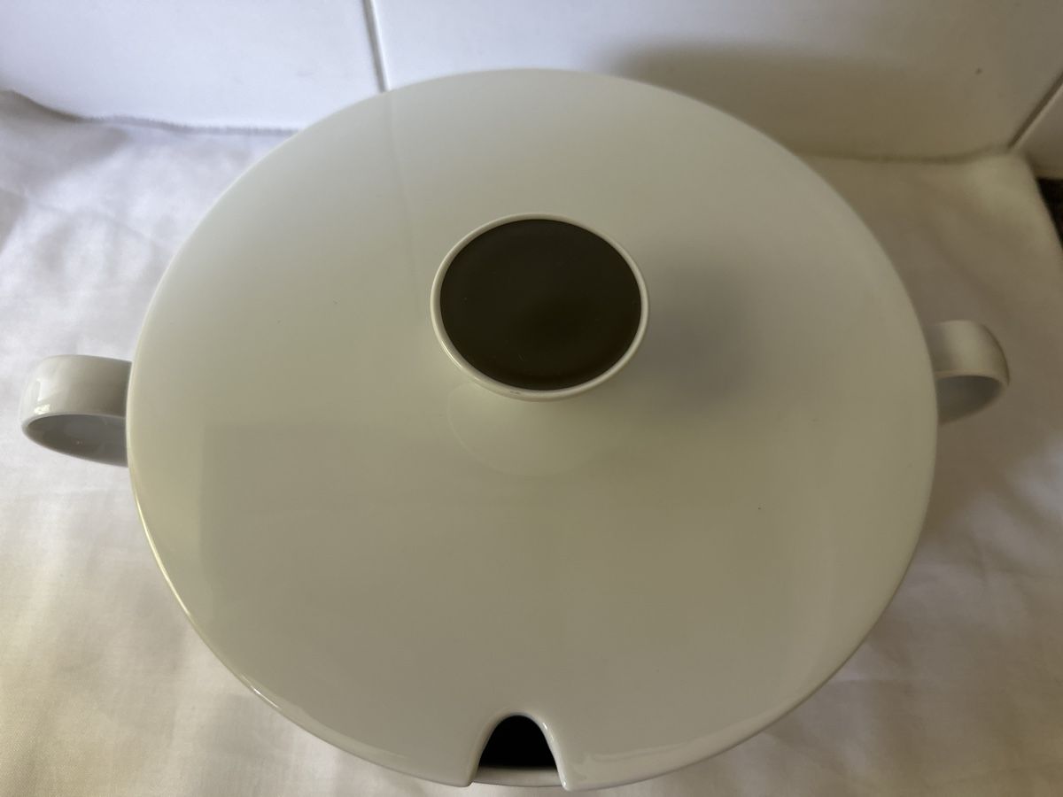 Rosenthal Ciotole: Rosenthal Studio Line Composition Terrine Tapio Wirkala  – Usato da Zürich venduto da Chaeffeler 1