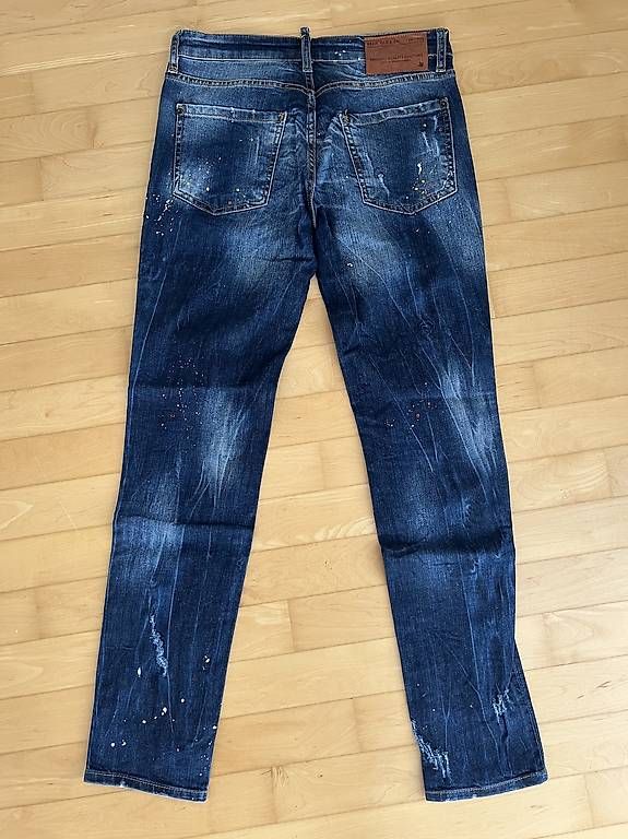 Dsquared2 Jeans: Dsquared 2 Jeans Grösse 44 – Gebraucht aus Sursee von Aleksis 3