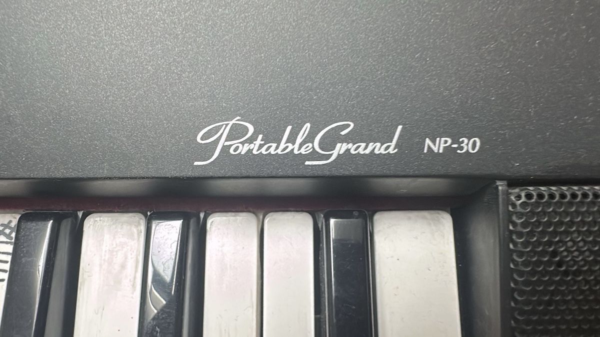Yamaha Strumenti musicali: Verkaufe Piano Yamaha NP-30 – Usato da Adliswil venduto da jul_mn8d 2