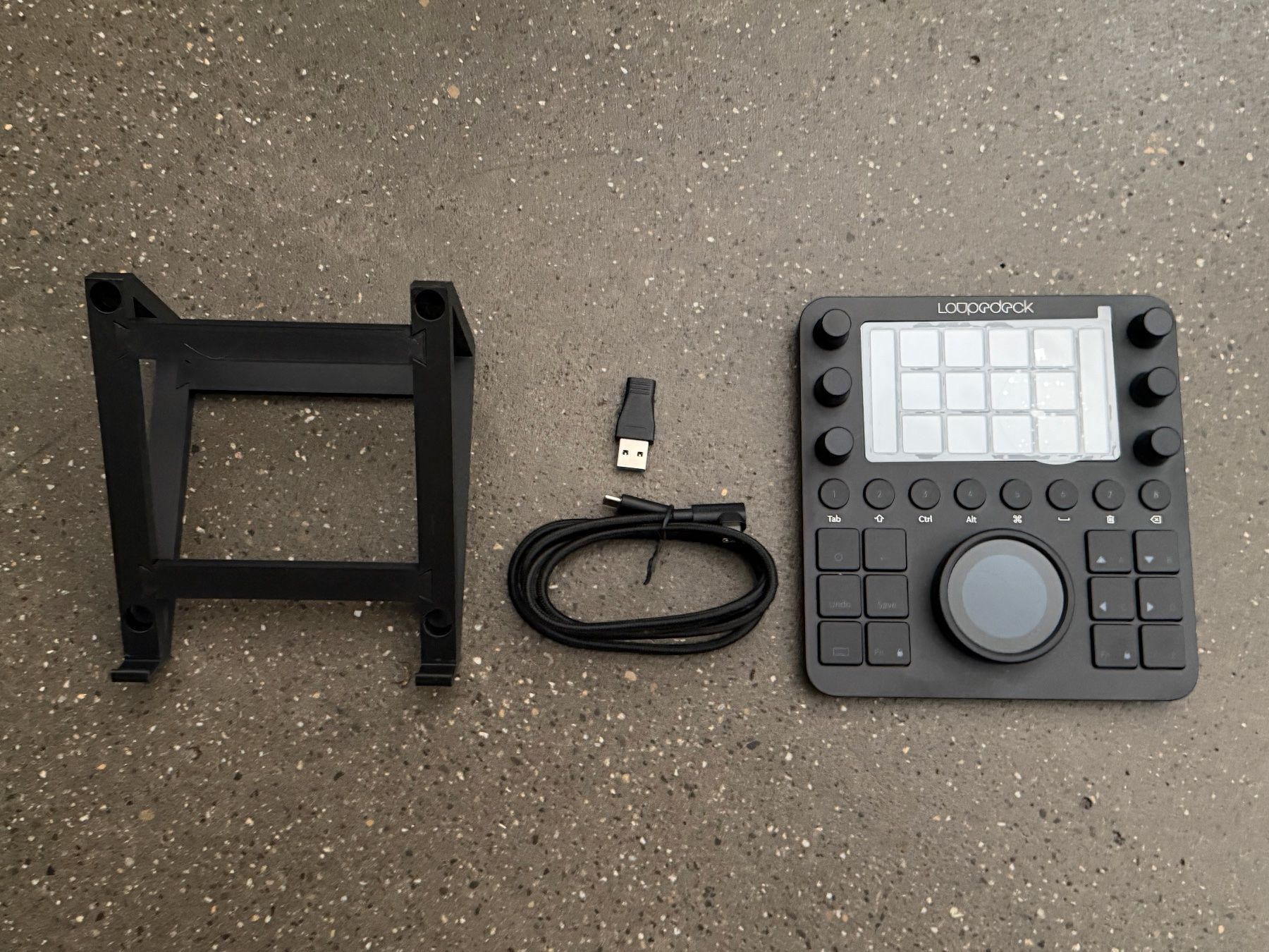 Claviers: Loupedeck CT Controller mit Ableton & Cubase Pro Profiles – Neuf (Voir description) à Gretzenbach par Spacemonk13 7