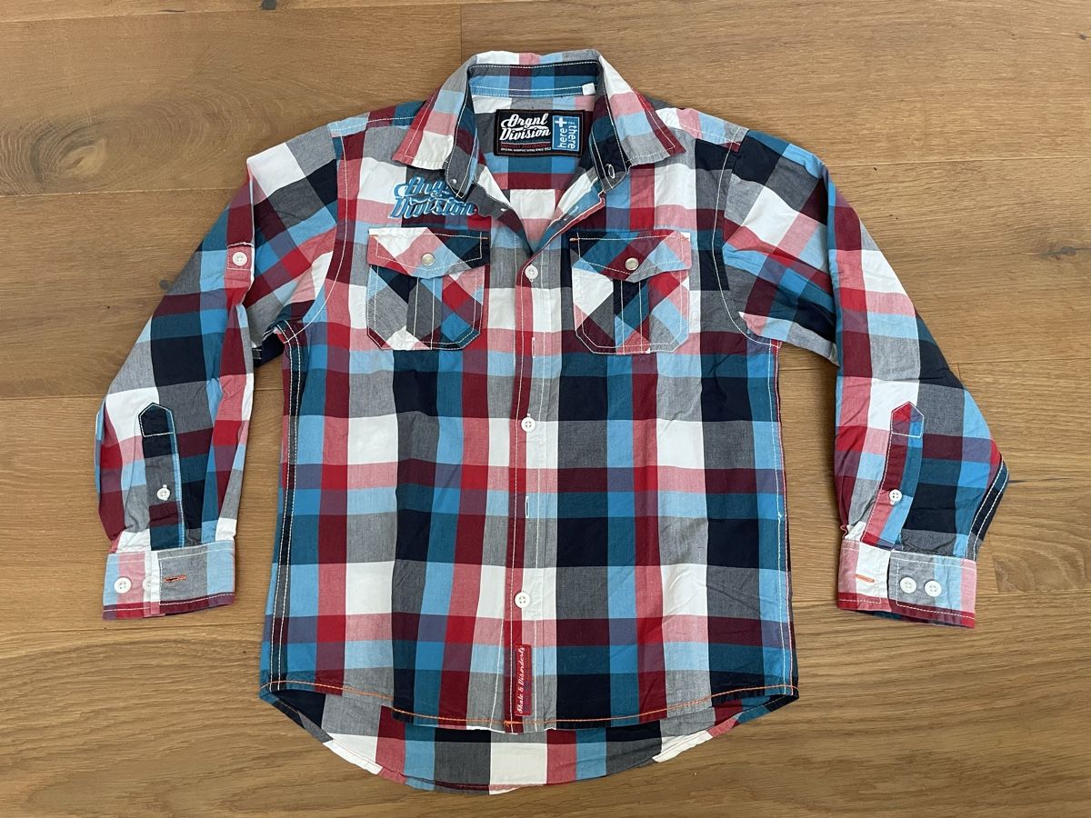 Hemden, T-Shirts & Polos: Hemd – Gebraucht aus Aarwangen von erd_ngx8