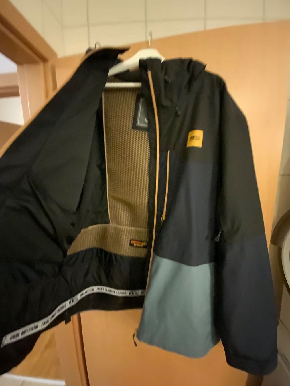Picture Giacche: Veste de ski Picture – Usato da Orbe venduto da fab_k59f 1
