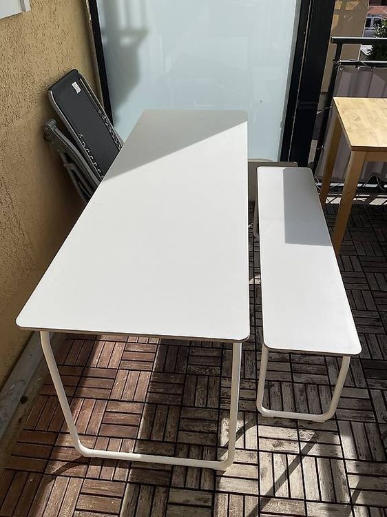 Ikea Set di tavolo e panche: Ikea Klappbarer Gartentisch weiss + 2 Sitzbänke – Usato da Zürich venduto da Adriaaan