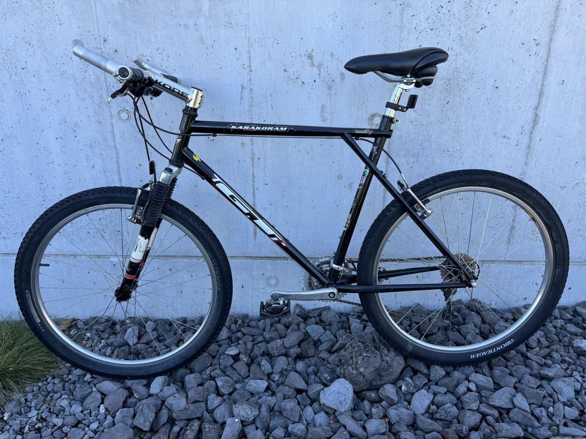 GT Velos: Mountainbike GT Karakoram – Gebraucht aus Spreitenbach von