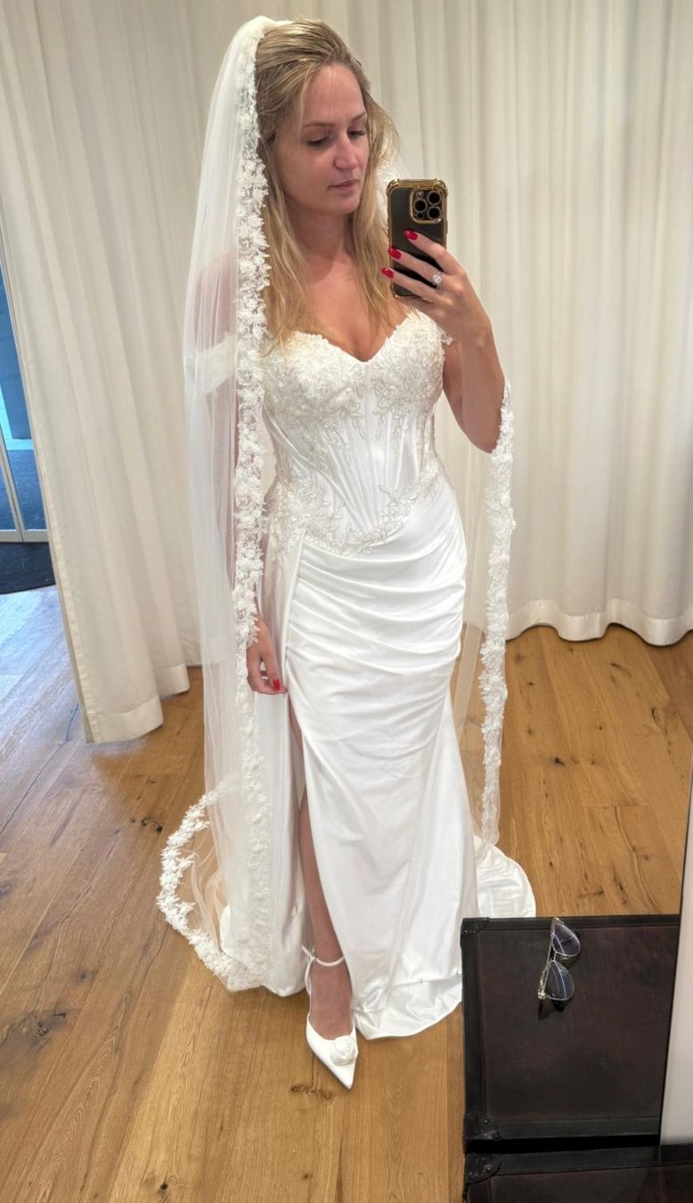 Kleider: Brautkleid mit Corsage – Größe S – Gebraucht aus Kastanienbaum von swi_8n56 5