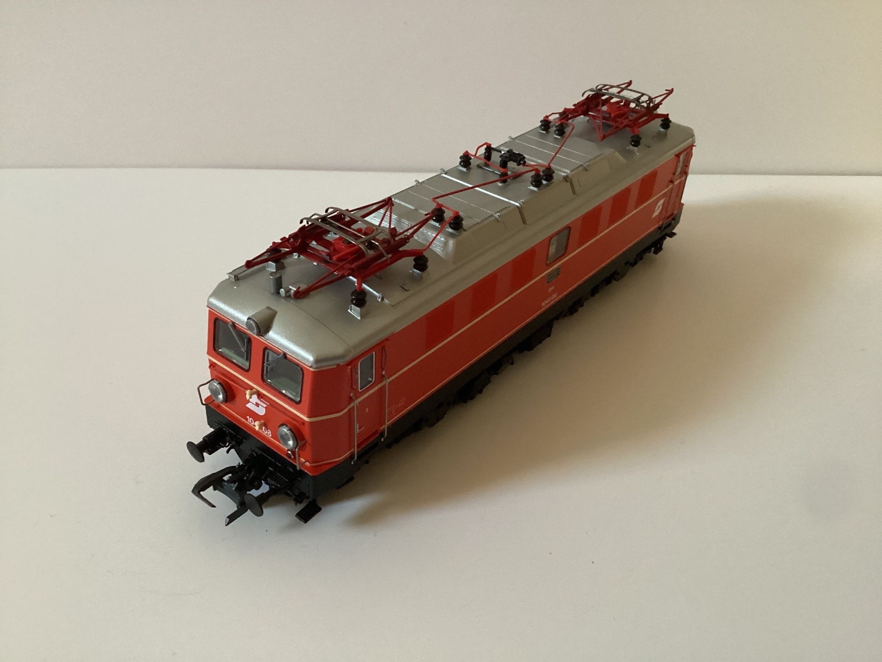 Roco Modellini di ferrovie: Roco 73092 ÖBB 1041.08 H0 1:87 – Usato da Effretikon venduto da simtek_de