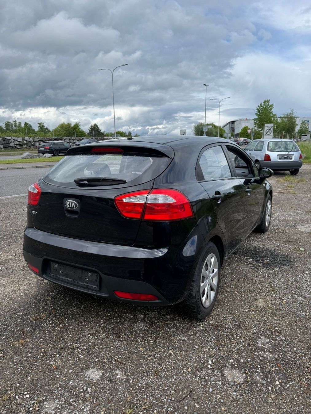 Kia Automobili: Kia Rio 1.2 frish MFK 05.2026 – Usato da flawil venduto da buc_5v8m 1