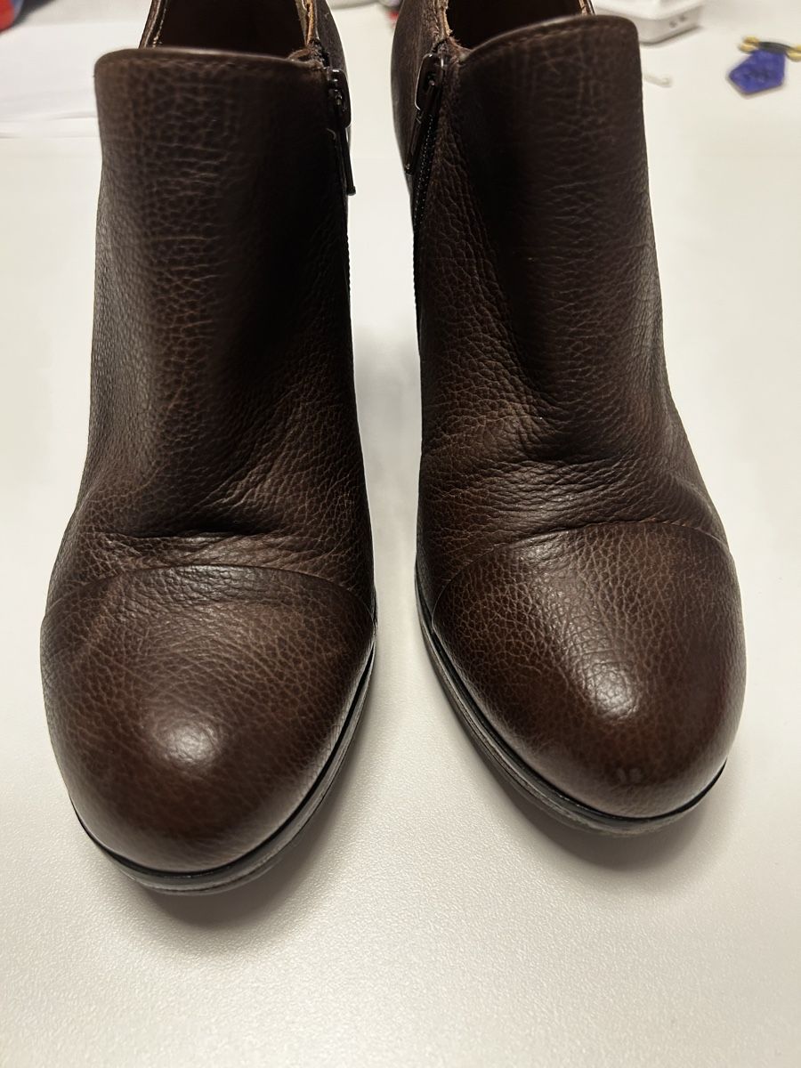 Navyboot Scarpe da donna: Bottines Navyboot cuir marron, 38 – Usato da Mont-sur-Rolle venduto da Rizzoalma 1