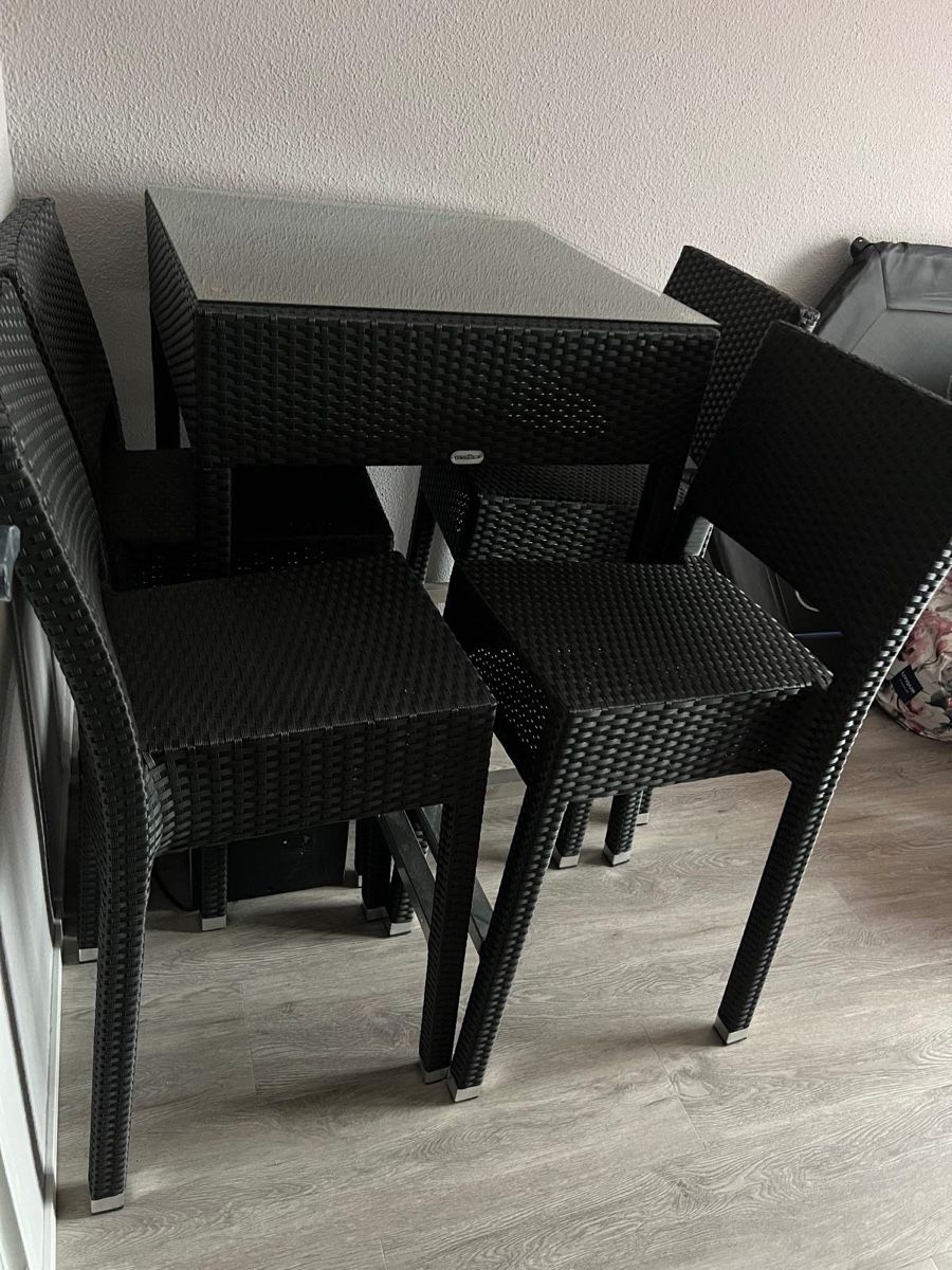 Tischset: Gartenmöbel Bar mit 4 Stühlen, wie neu! – Gebraucht aus Gutenswil von sdpfwild 1
