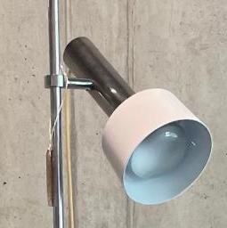 Belux Lampen: Edi Franz Stehleuchte Chrom, 2 Spots – Gebraucht aus Zürich von starch.studio 2