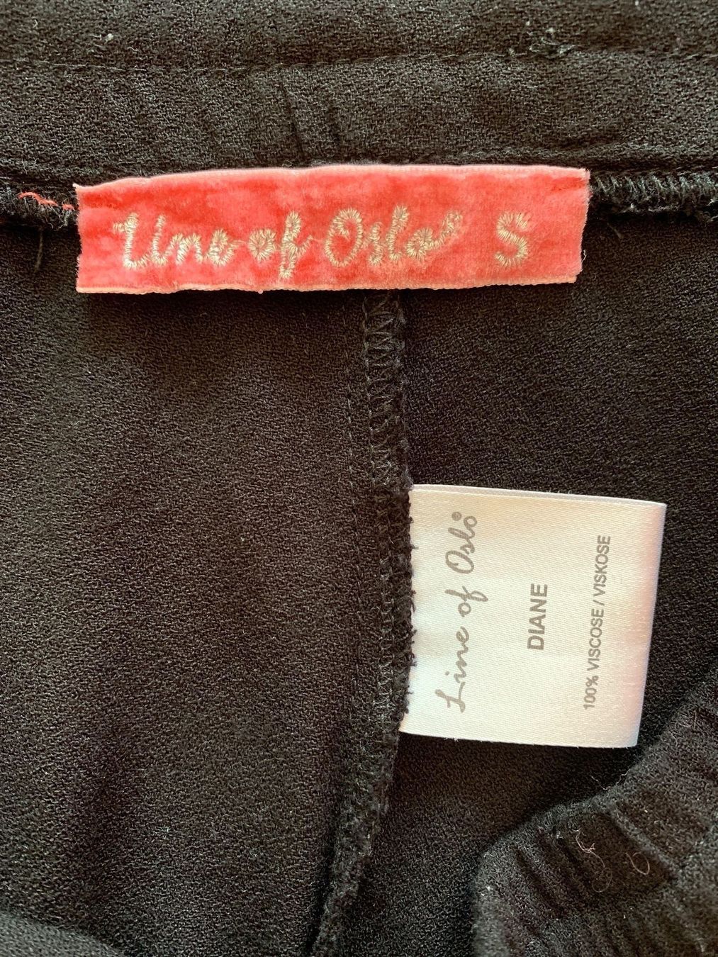 Pantaloni: schwarze Hose mit Pailletten – Usato da Hölstein venduto da dia_7d6n 3