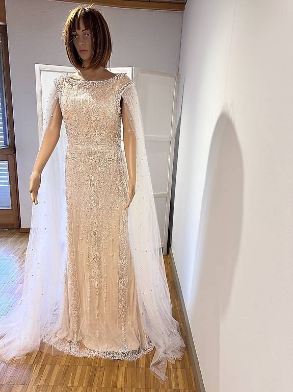 Vestiti: Braut/luxury abendkleid – Nuovo e nell'imballaggio originale da Appenzell venduto da mir_rqn6 2