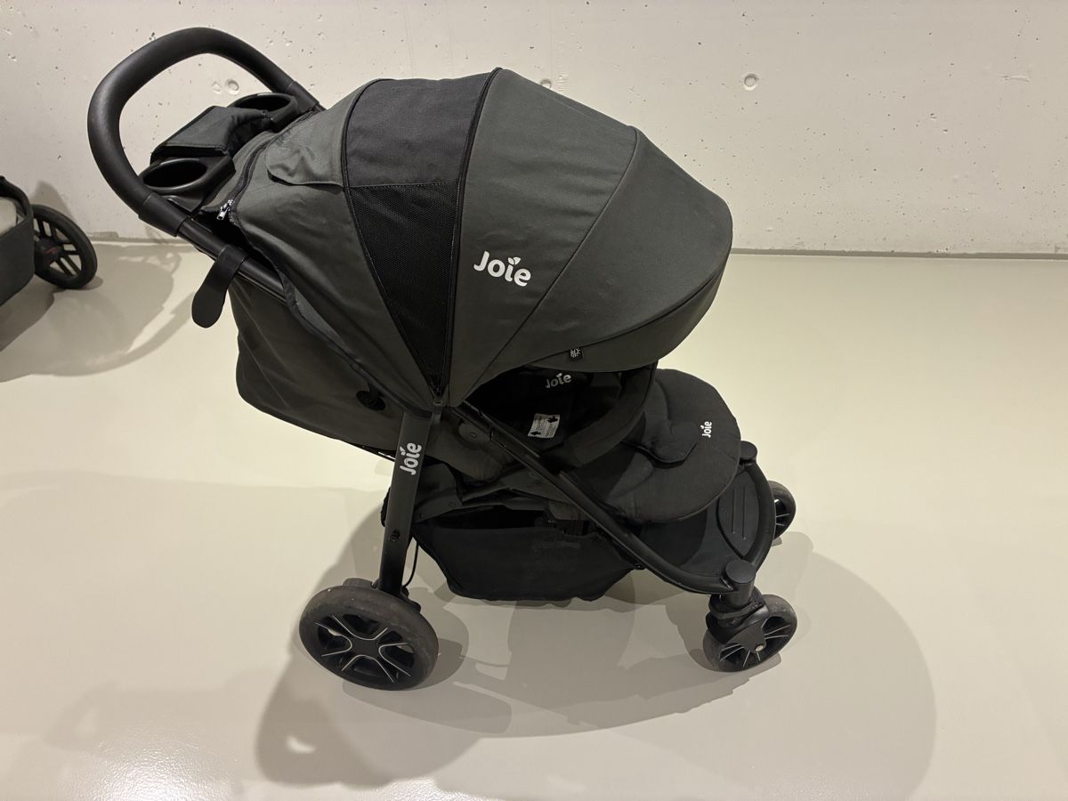 Joie Poussette: Joie Litetrax – D'occasion à Röschenz par nadlae 3