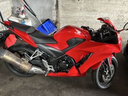 Honda cbr 300ra
