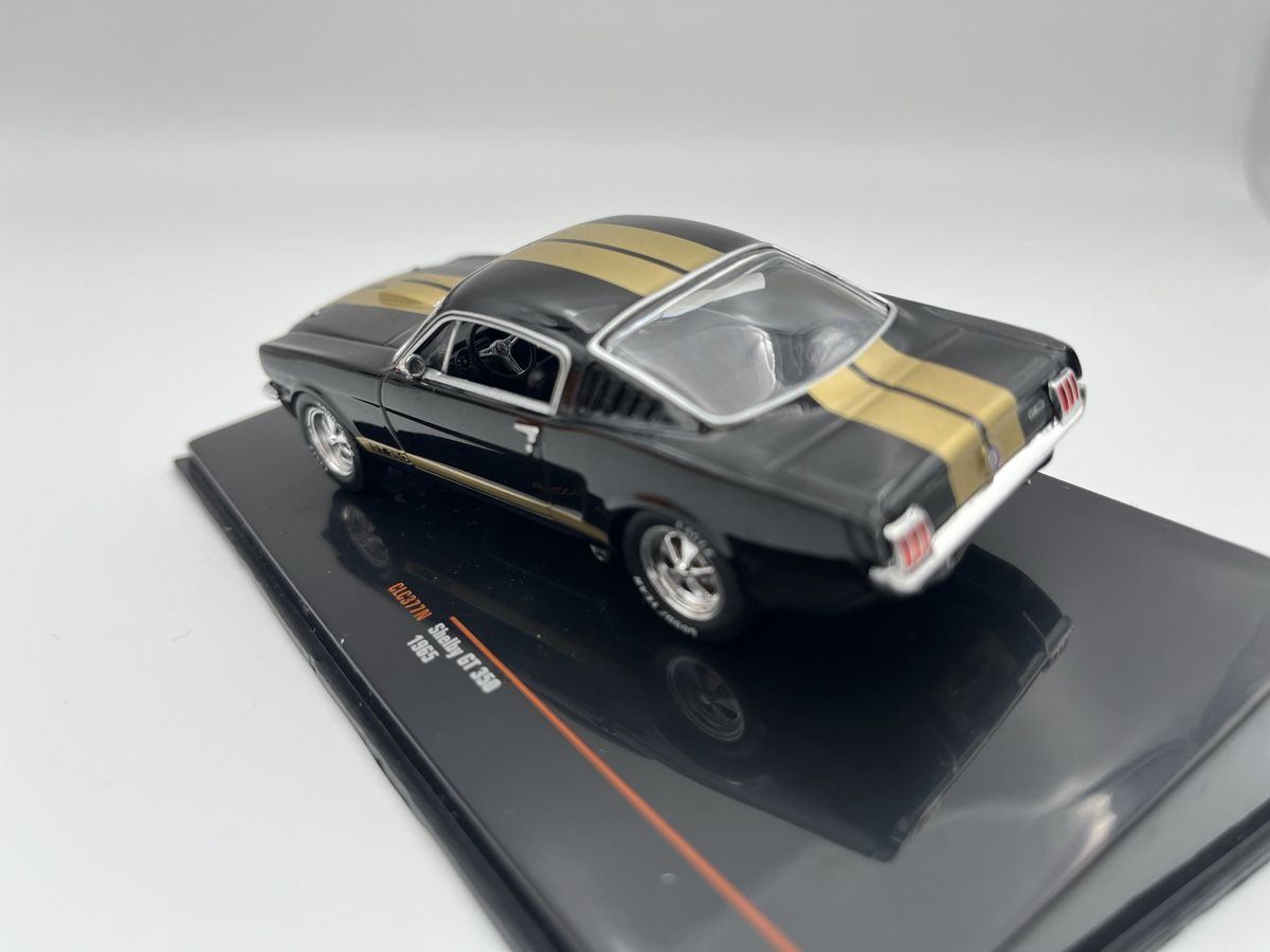 IXO Modellautos: Shelby GT 350, IXO 1:43 – Gebraucht aus Broc von Jenson7 2