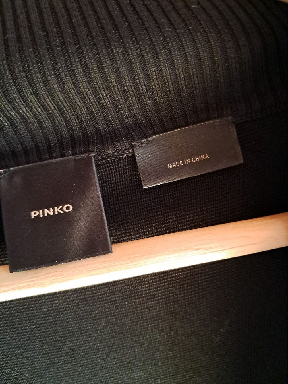 Pinko Kleider: Pinko Kleid S – Gebraucht aus Kefikon TG von theratpack20 9