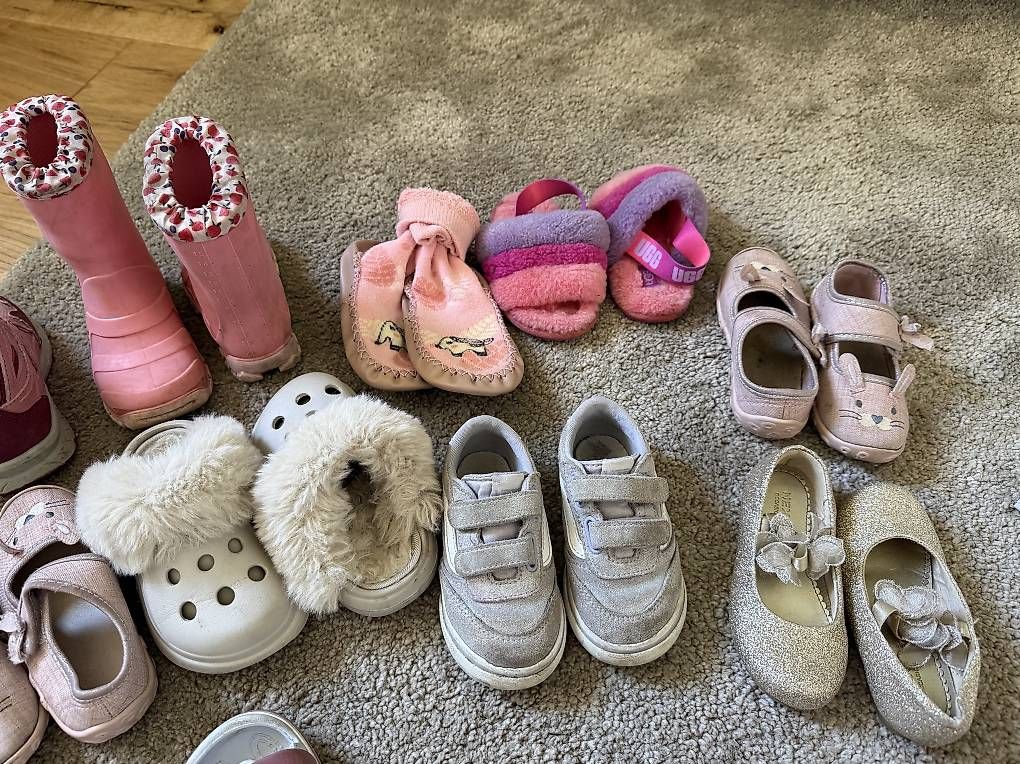 Schuhe für Mädchen: Diverse Schuhe  – Gebraucht aus Burg AG von Fionalucille 2