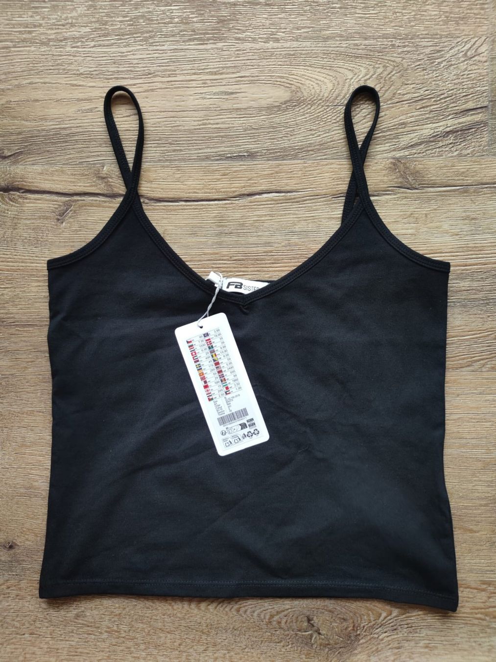 Tops: Tank Top / Trägertop, Schwarz, Grösse M – Neuf avec emballage d'origine à Fribourg par Elyngwen