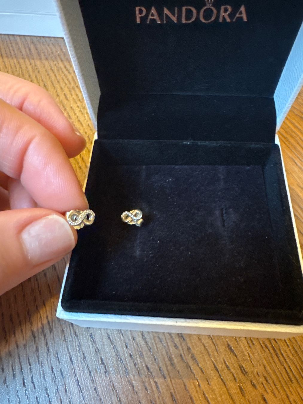 Pandora Ohrringe & -stecker: Pandora Silver Infinity Stud Earrings in Box – Neu (gemäss Beschreibung) aus Gockhausen von _720 3