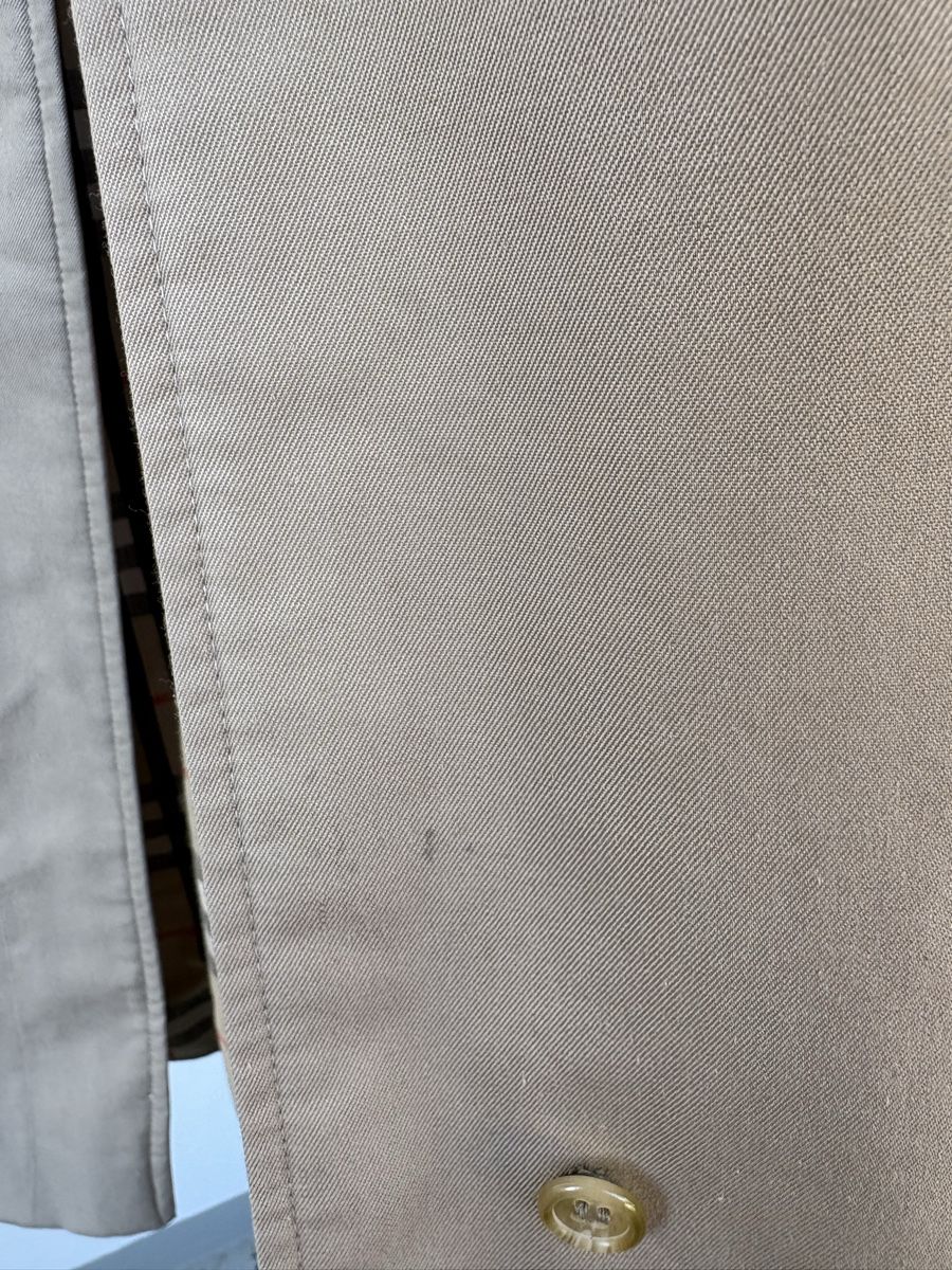 Burberry Cappotti: Burberry Trenchcoat – Usato da Bern venduto da Ivvy 7