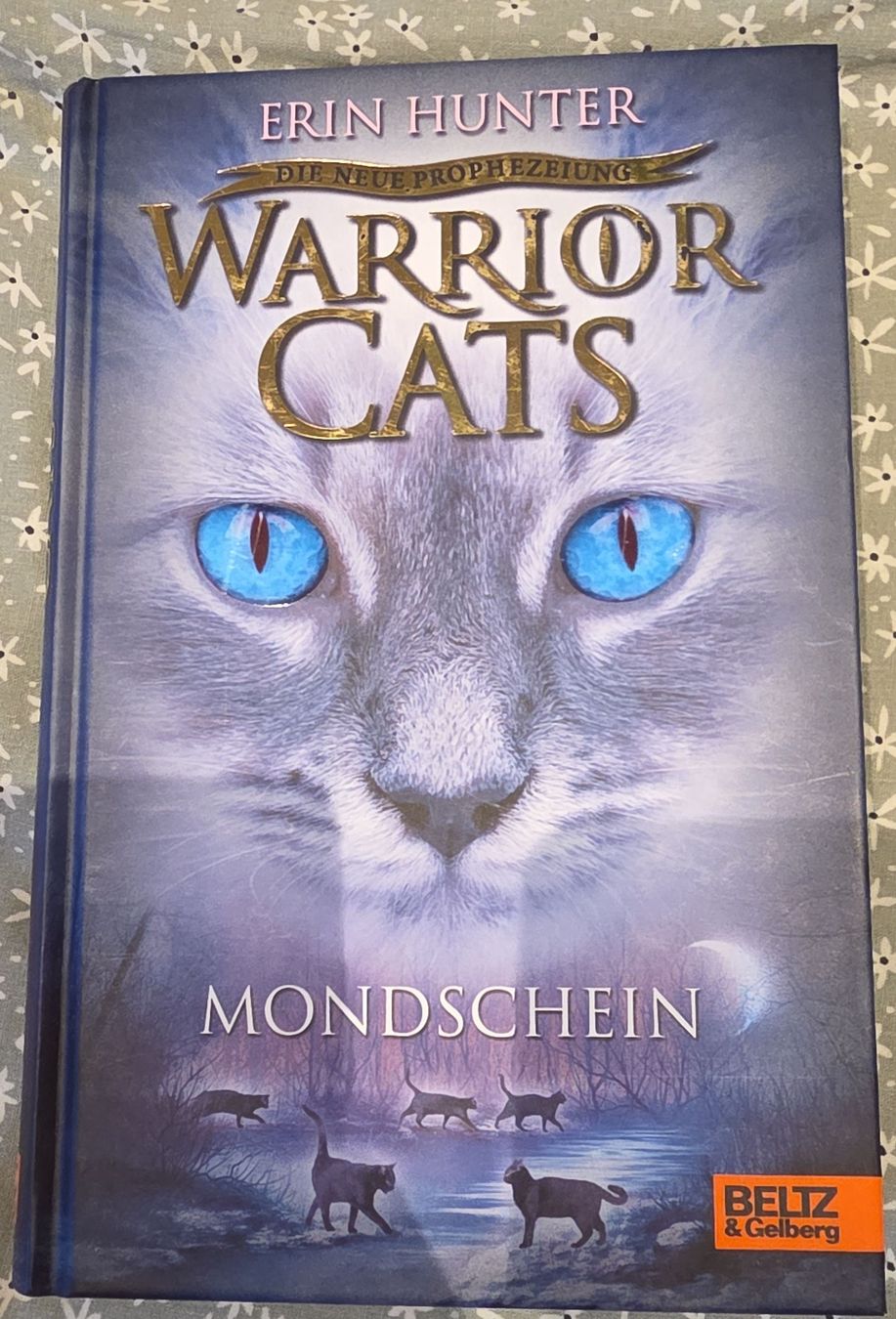 Bücher: Warrior Cats Mondschein gebraucht – Gebraucht aus Näfels von TschudiD