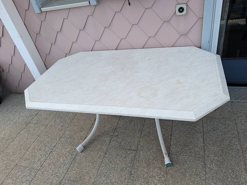Set di tavolo e panche: Table et chaises de jardin – Usato da Dompierre FR venduto da Oursibear 4