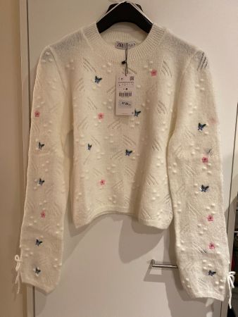ZARA , neuer Strickpullover ,weiss L , original Ettikette