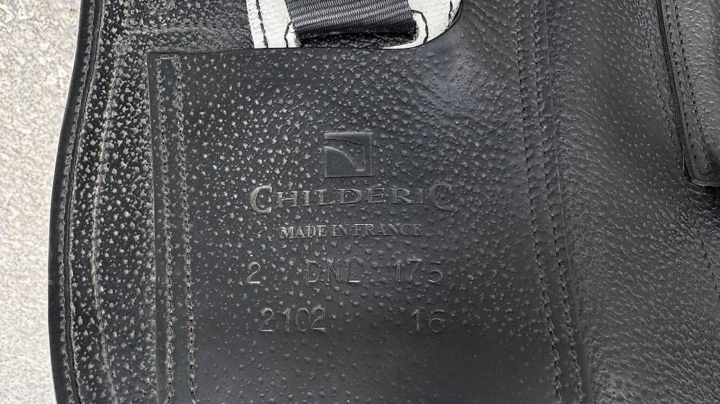 Sattel & Sattelzubehör: Luc Childeric Dressursattel – Gebraucht aus Neuenegg von dur_b79r 1