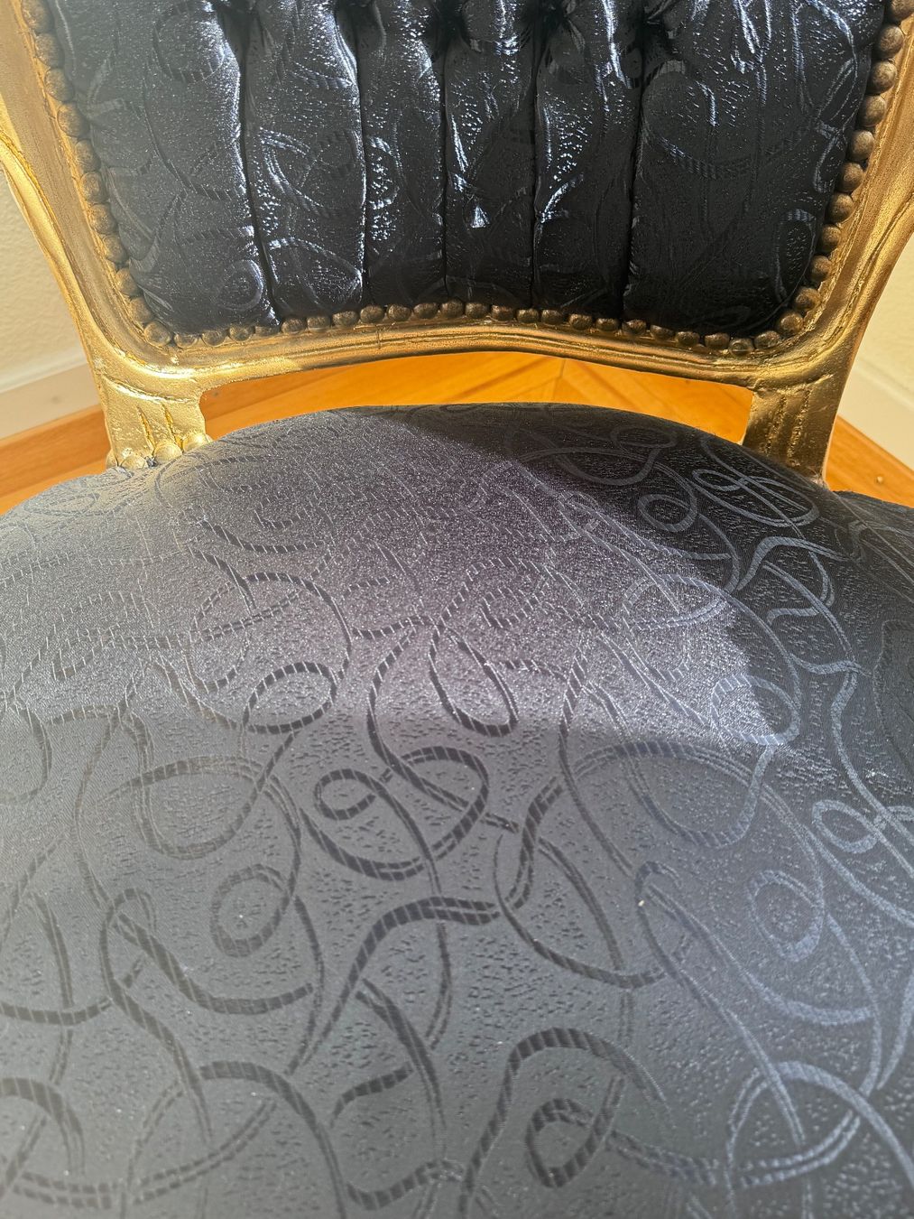 Poltrone: Fauteuil Louis XV style baroque – Usato da Lausanne venduto da Neytirii 6