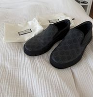 Gucci Dublin GG Supreme Slip-On Sneaker, Schwarz – Gr. 7½ 