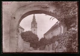 Fotografie Leitmeritz, Torbogen mit Blic