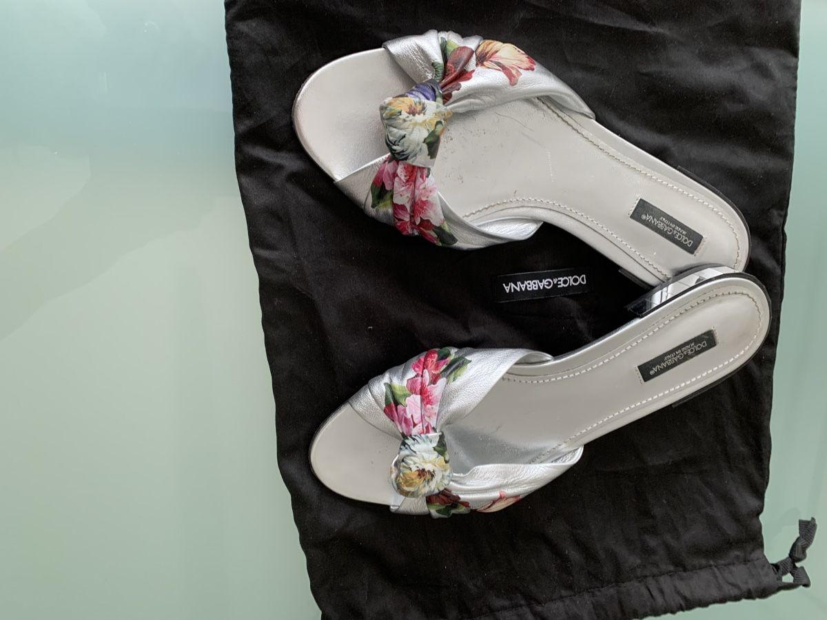 Dolce & Gabbana Scarpe da donna: Dolce & Gabbana Slip -on – Usato da embrach venduto da snubydog 1