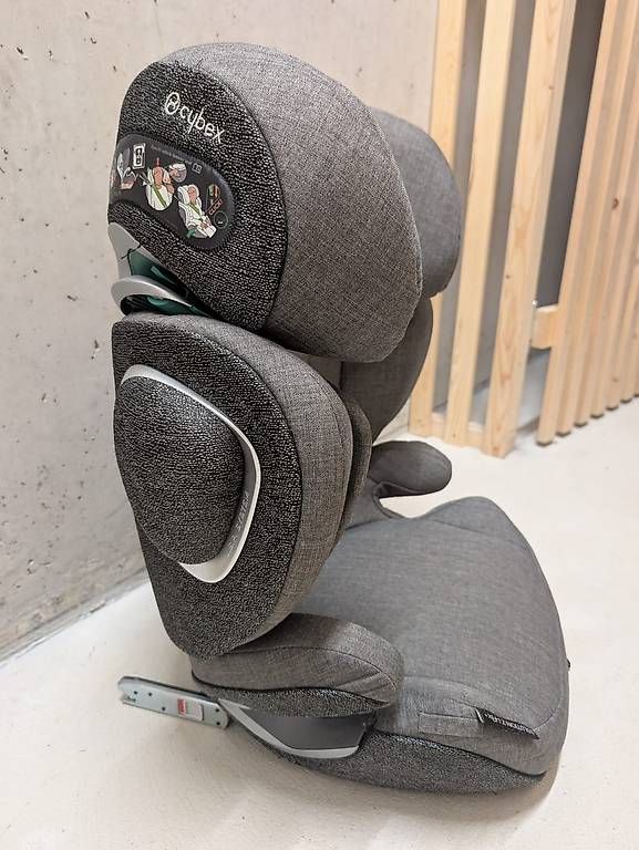 Seggiolini per auto: Cybex Solution T i-Fix (von 4 - 12 Jahren) – Usato da Basel venduto da aniskula 1