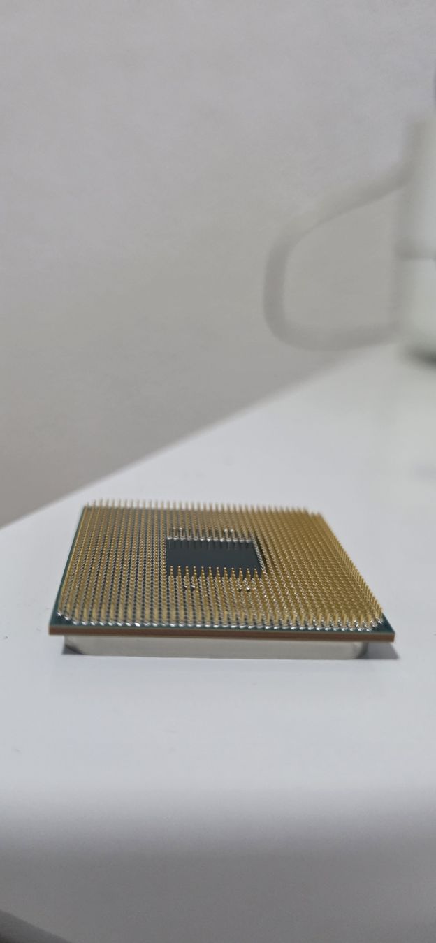 Amd Componenti elettronici: Ryzen 5 5600X – Usato da Brig venduto da N1TR-0 4
