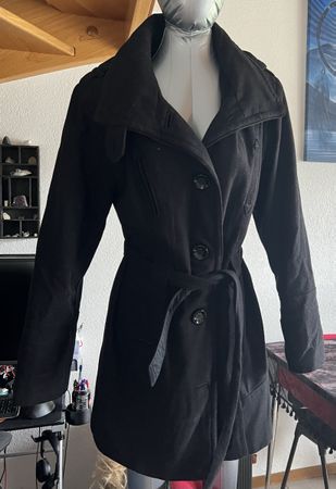 Manteau d'hiver S.Oliver noir, taille 38, parfait état