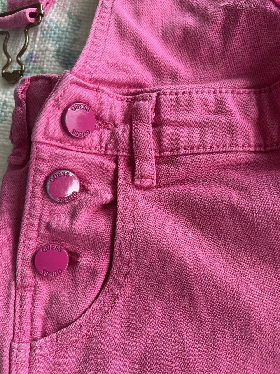 Guess Pantaloni: Shorts Guess Gr.10. (140) – Usato da Kriens venduto da burnauc 1