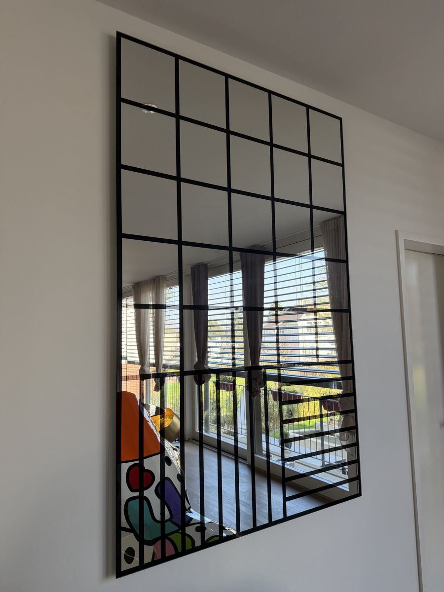 Specchi: Miroir GRID BLACK by SYLVAIN WILLENZ – Nuovo (secondo la descrizione) da Arlesheim venduto da kay_v7nr