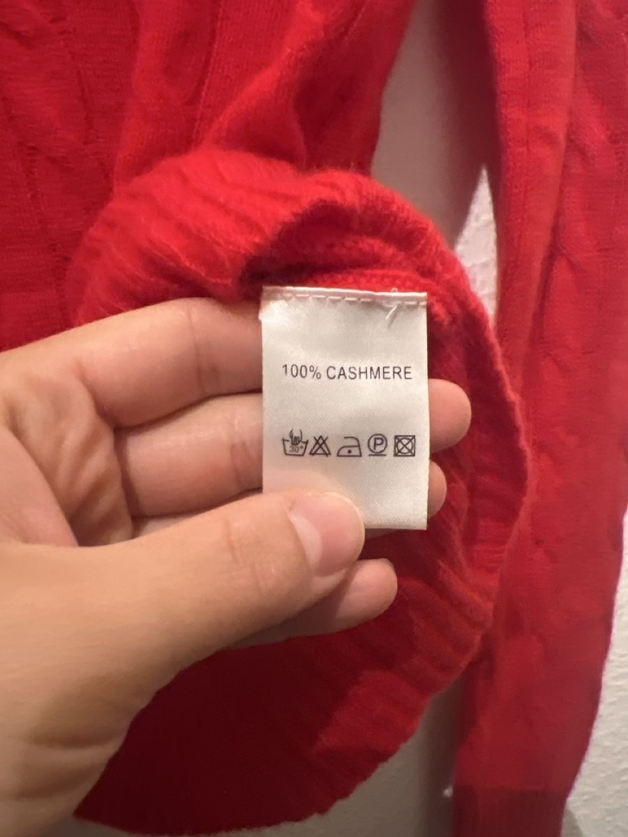 Maglioni & Felpe: 100% Pure Cashmere Zopfstrickpullover  Rot Gr.L – Usato da Basel venduto da SimpleE 4