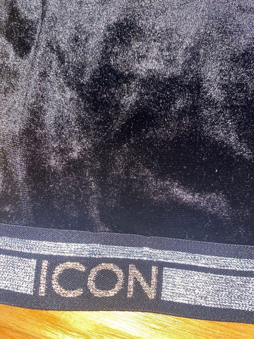 Tally Weijl Top: Oberteil samt schwarz – Usato da Möhlin venduto da eny_lsk7 1