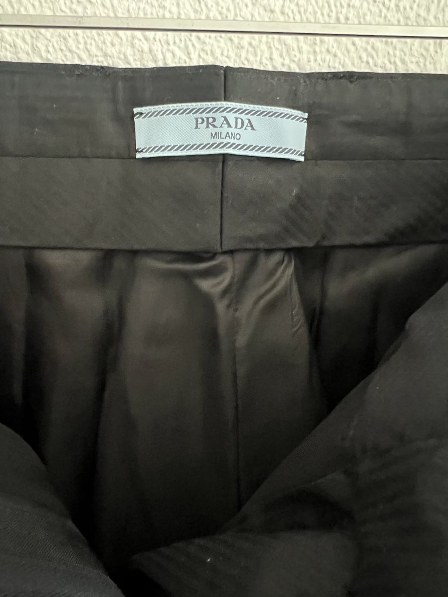 Prada Pantaloni: Prada / neu mit Etikett / Ladenpreis: chf 1.560 – Nuovo e nell'imballaggio originale da Zürich venduto da ReStyle. 5