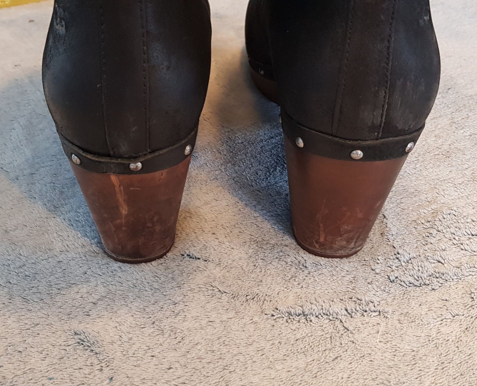 Damenschuhe: Ugg Boots - Lynnea - schwarz 41 – Gebraucht aus Schlatt TG von Pfusi3 5