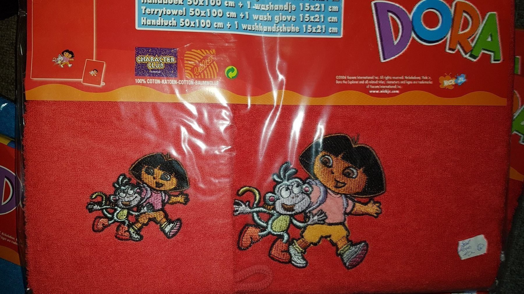Serviettes de bain: Froteeset Dora rot – Neuf avec emballage d'origine à Schwarzenburg par Flamingo07