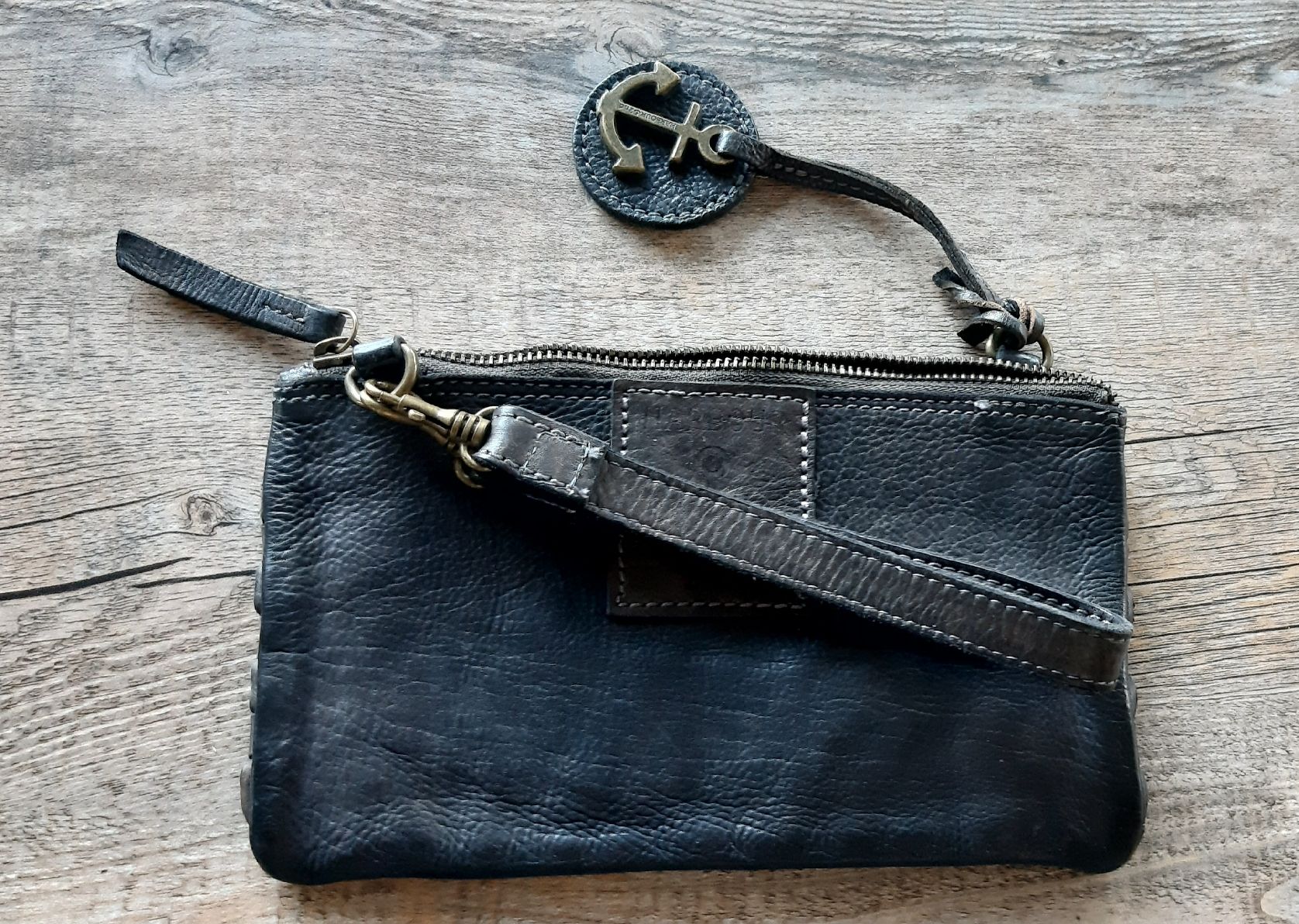Borse da donna: HARBOUR 2nd  -  Lederpouch  -  Handytasche  -  neu – Nuovo (secondo la descrizione) da Tagelswangen venduto da BrigittaC01 2