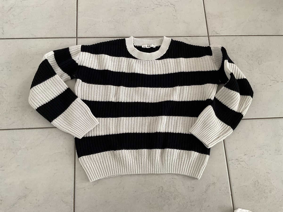Maglioni & Felpe: Pullover und Tshirt Grösse 152 – Usato da Wenslingen venduto da dusty77 1
