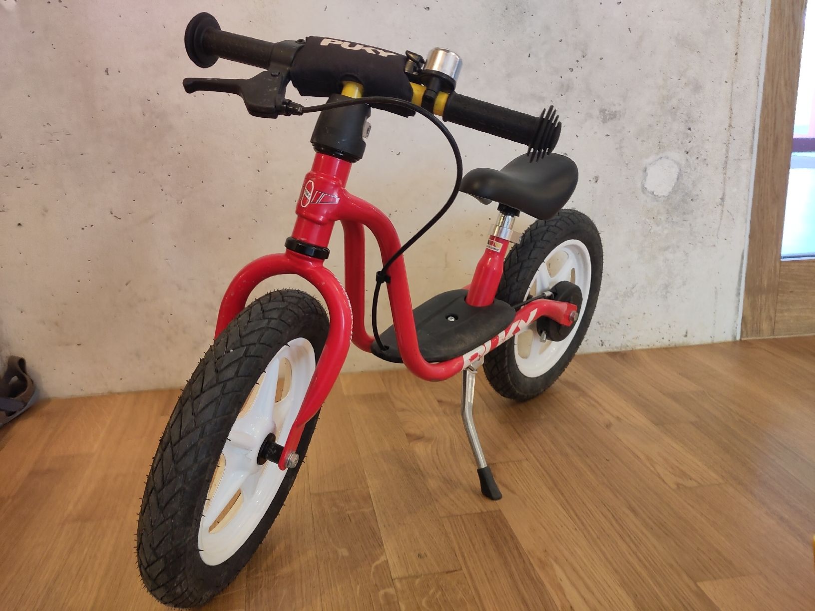 Puky Véhicules pour enfants: Vélo draisienne Puky rouge – D'occasion à Plan-les-Ouates par vanBullet